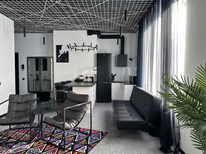 Москва: Евротрешка "Top Rooms" на Острове мечты