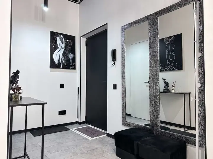 Москва: Евротрешка "Top Rooms" на Острове мечты