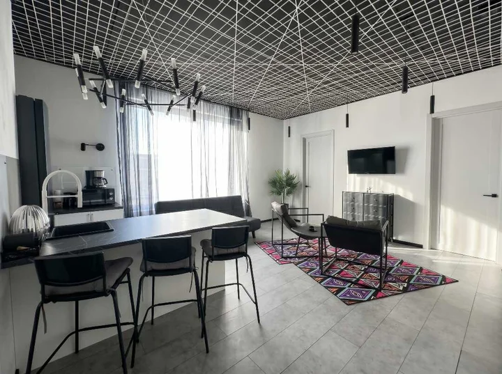 Москва: Евротрешка "Top Rooms" на Острове мечты