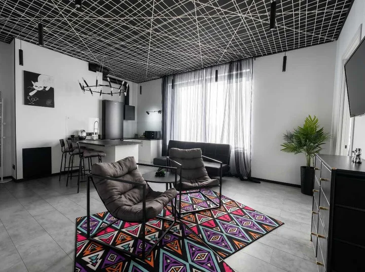 Москва: Евротрешка "Top Rooms" на Острове мечты