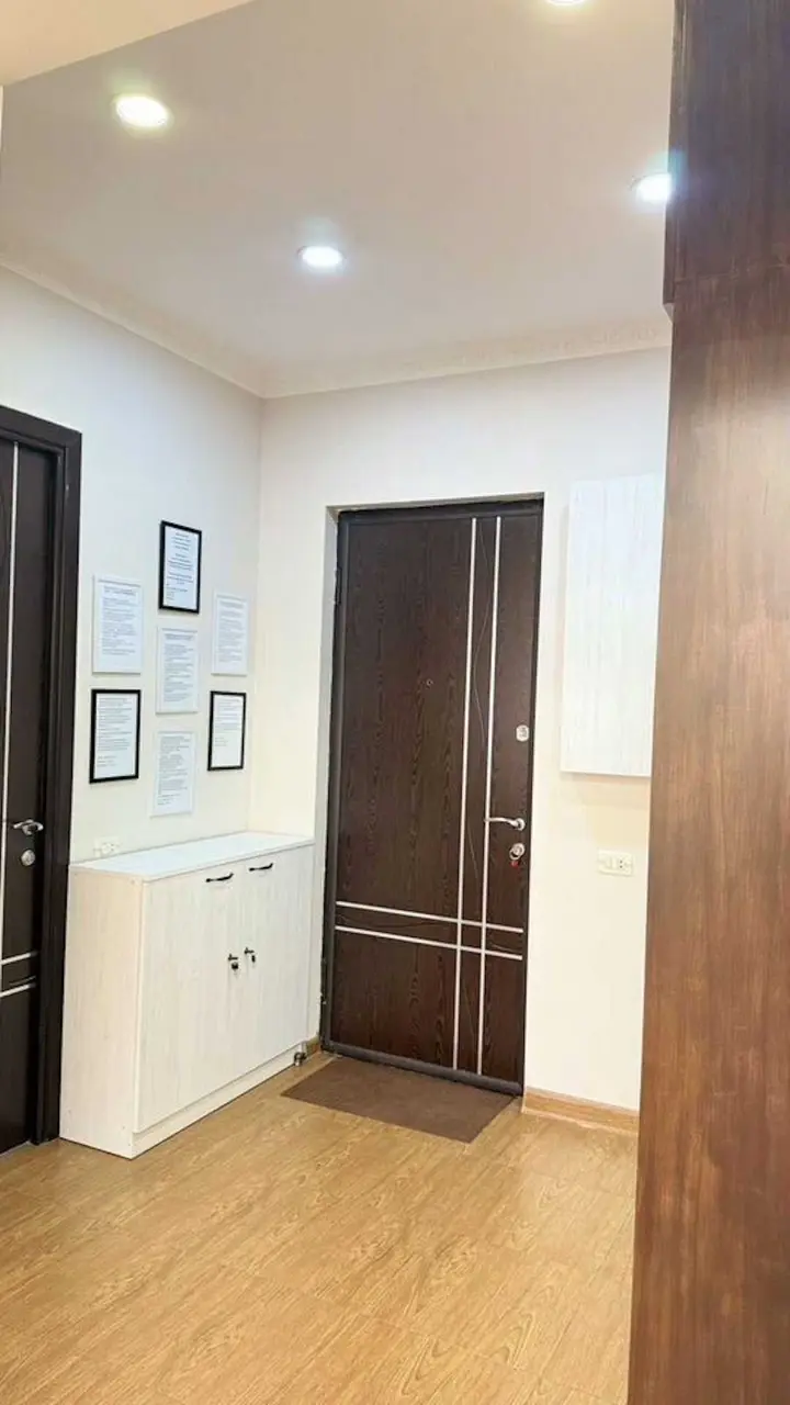 Ереван: Квартира на улице Павстоса Бюзанда 13