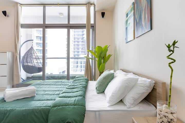 Дубай: Апартаменты "For Rent Dubai 50% OFF Summer Offert, Nice w/ Balcony & Pool View"