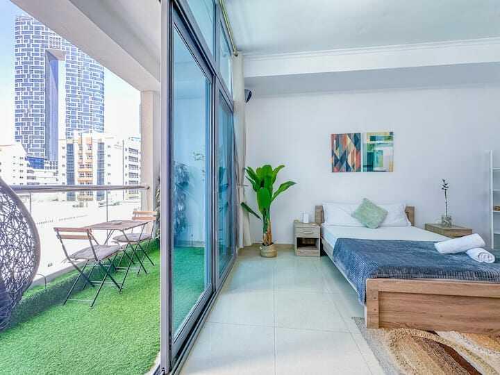 Дубай: Апартаменты "For Rent Dubai 50% OFF Summer Offert, Nice w/ Balcony & Pool View"