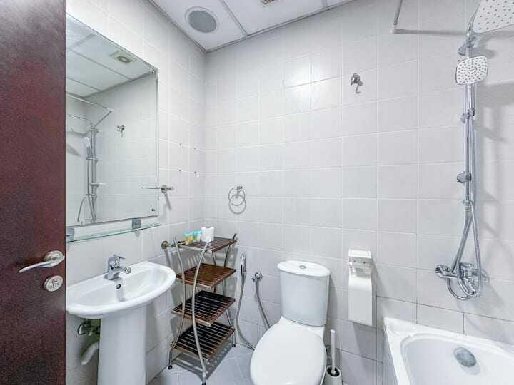 Дубай: Апартаменты "For Rent Dubai 50% OFF Summer Offert, Nice w/ Balcony & Pool View"