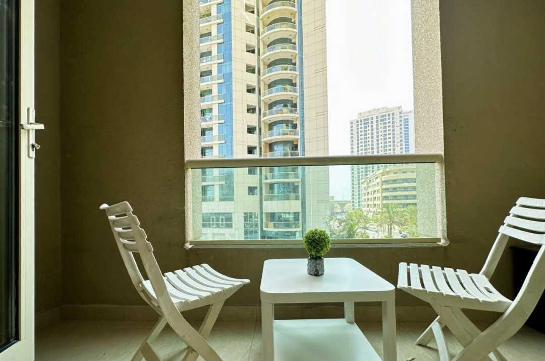 Дубай: Апартаменты "For Rent Dubai Quiet Studio w/ Balcony & RoofTop Pool in Marina"