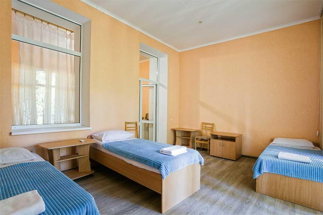 Ялта: Курортный отель «АМПИР»