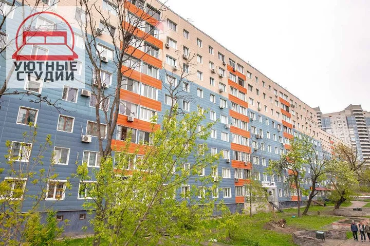 Владивосток: Студии на Некрасовской 98