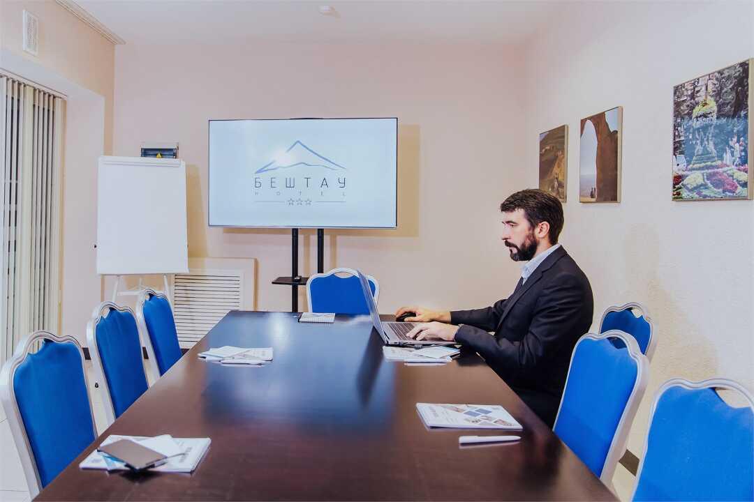 Пятигорск: Гостиница "Бештау"