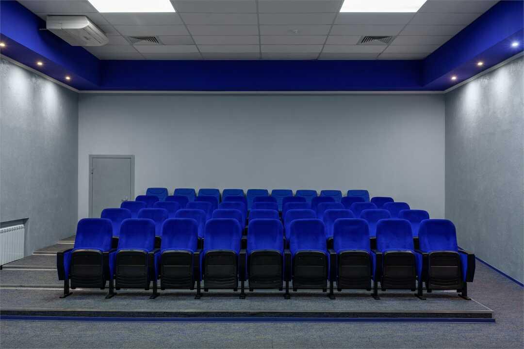 Омск: Отель "Cronwell" Парк Ника