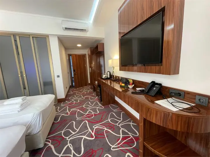Сухум: Grand Hotel Sukhum