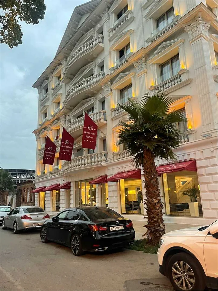 Сухум: Grand Hotel Sukhum