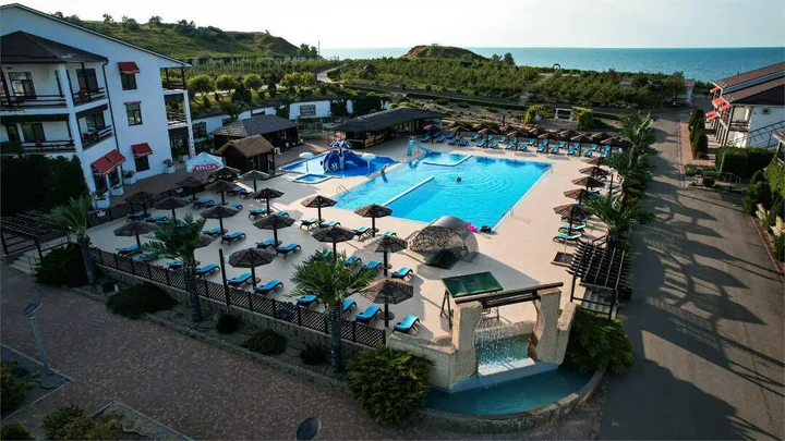 Темрюк: Курортный комплекс "Tizdar Family Resort & Spa 5*"