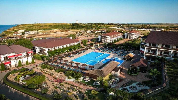 Темрюк: Курортный комплекс "Tizdar Family Resort & Spa 5*"
