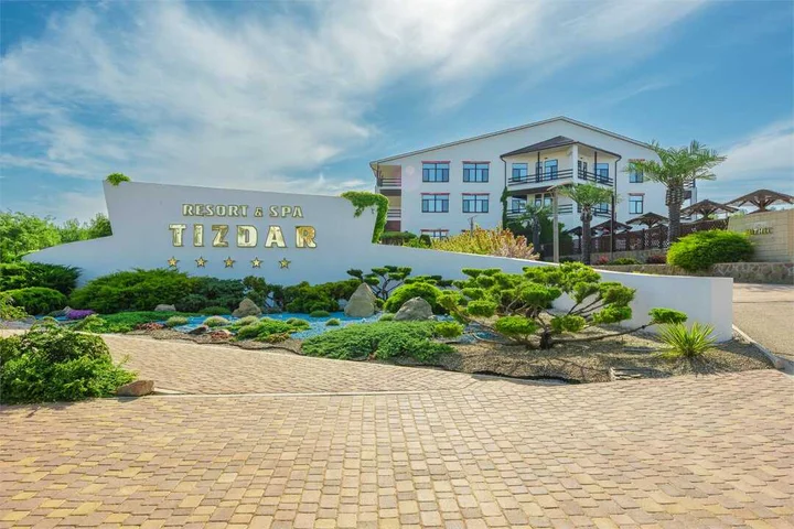 Темрюк: Курортный комплекс "Tizdar Family Resort & Spa 5*"