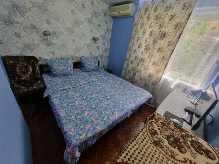 Сочи: Квартира для отдыха на Победы 100