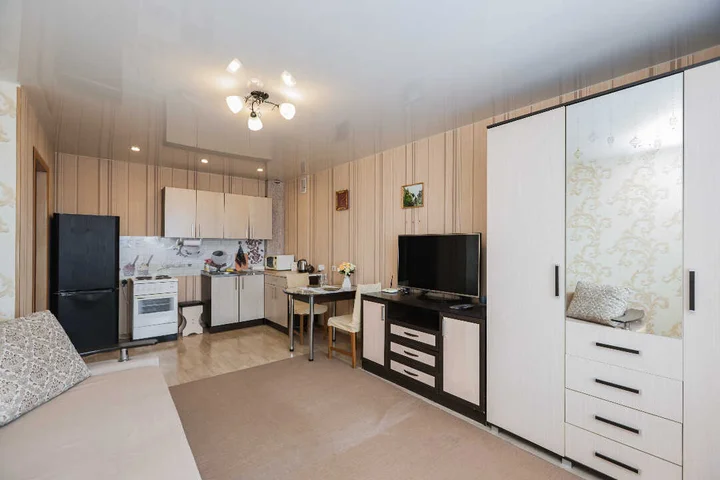 Обь: Уютная квартирка на Калинина 20