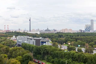 Москва: Панорама Славянского бульвара