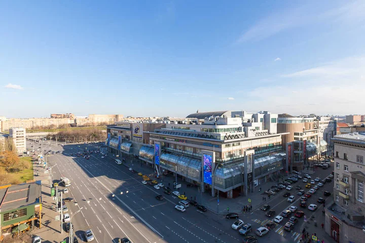 Москва: Комфортные апартаменты у метро "Киевская"