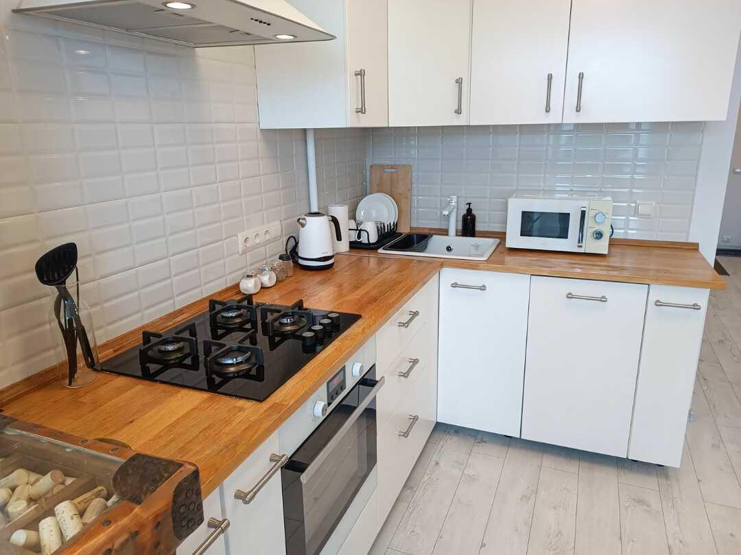 Нижний Новгород: Светлая студия с панорамным видом на Октябрьской 1