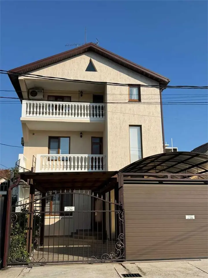 Адлер: Гостевой дом "Willa Roze"