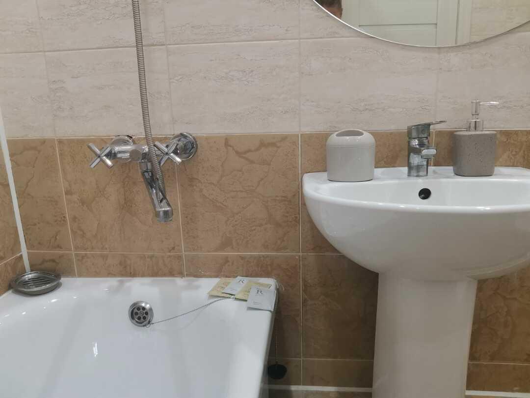 Краснодар: Квартира "Симфония цвета" на Красных Партизан 1/4к8