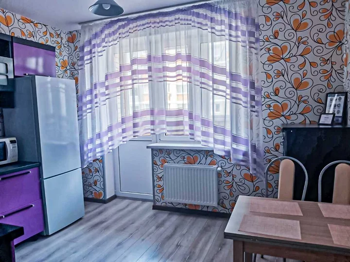 Краснодар: Квартира "Симфония цвета" на Красных Партизан 1/4к8