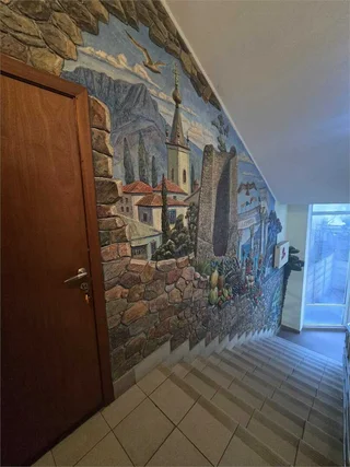 Алушта: Отель "Пещера"