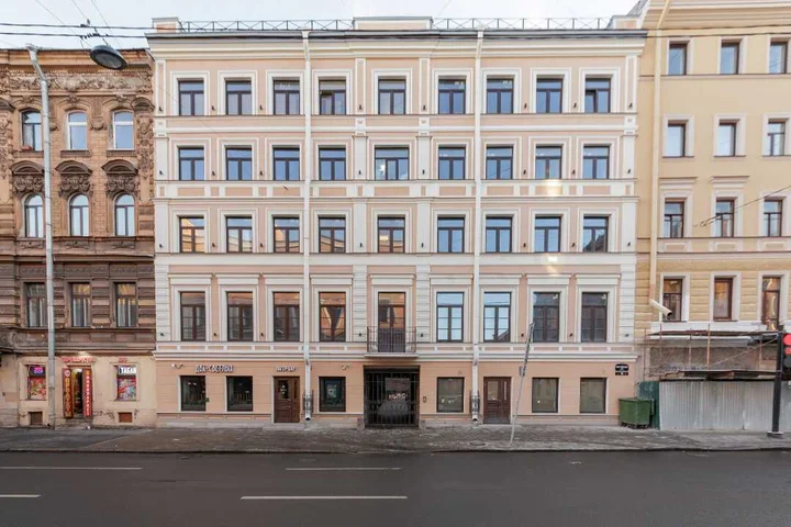 Санкт-Петербург: Квартира на Полтавской 10