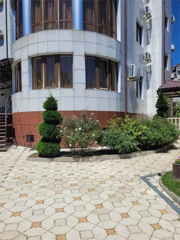 Агой: Отель "Юлия"