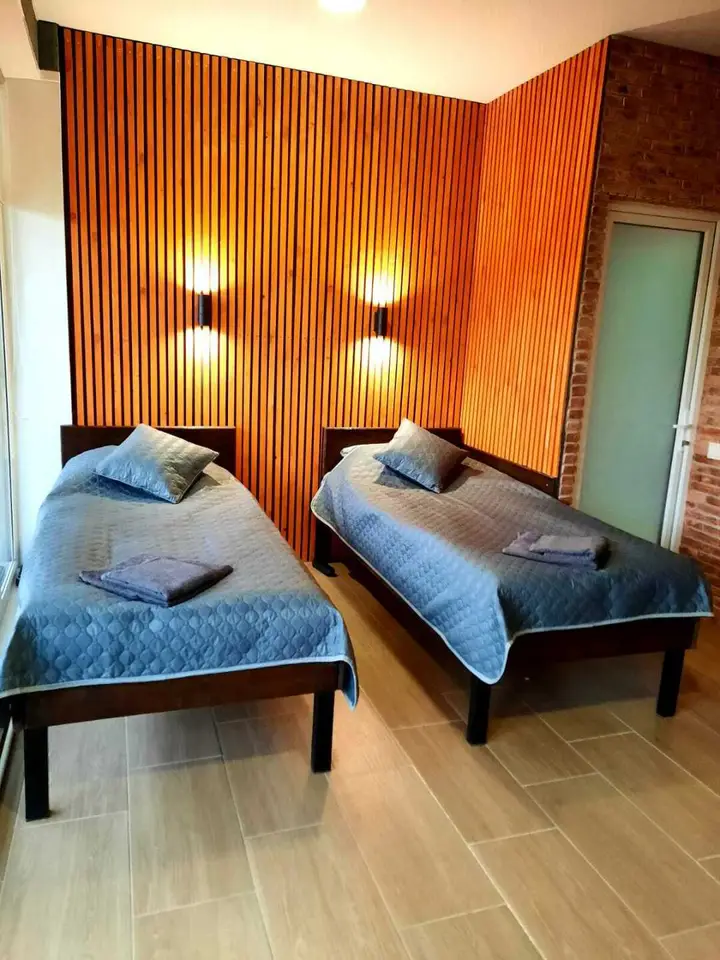 carousel image 3