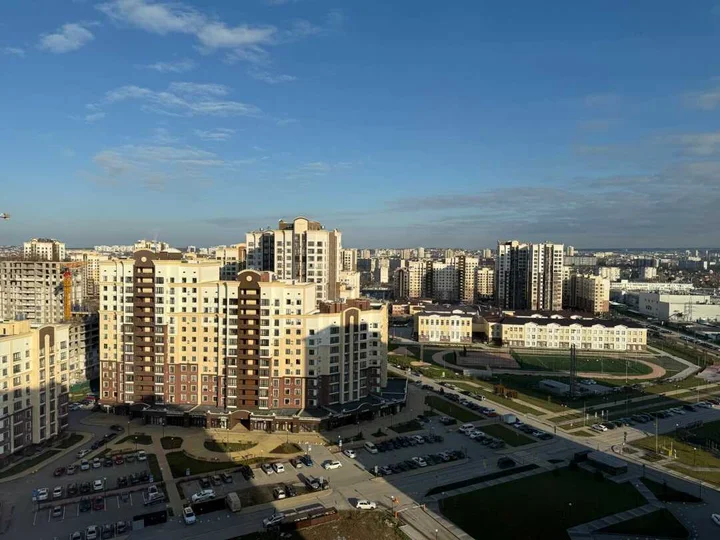 Мирное: Апартаменты Люкс на ул. Крымской Весны, 13к1
