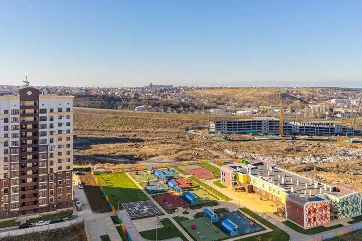 Мирное: Апартаменты Люкс на ул. Крымской Весны, 5к7