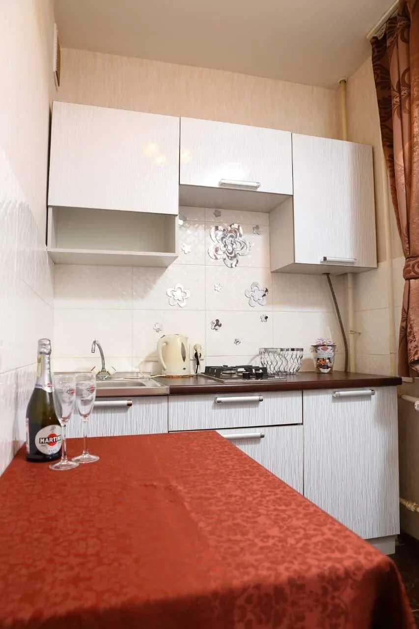 Великий Новгород: Квартира на Космонавтов 36