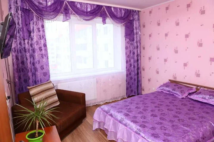 Великий Новгород: Квартира на Космонавтов 36