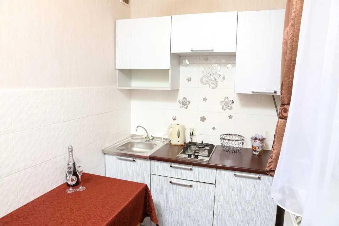 Великий Новгород: Квартира на Космонавтов 36