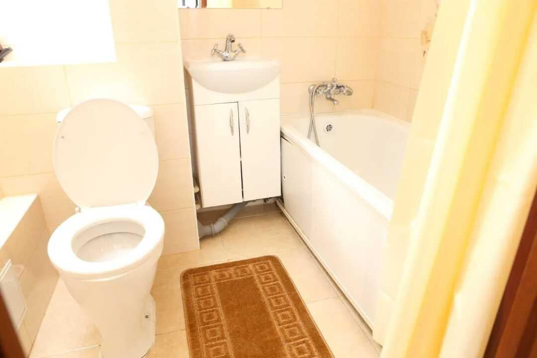 Великий Новгород: Квартира на Космонавтов 36