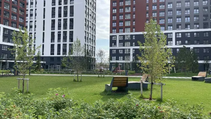 Екатеринбург: Апартаменты Nevotele на Лучистая 8