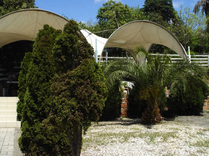 Верхняя Эшера: Отель "Palm Hotel"