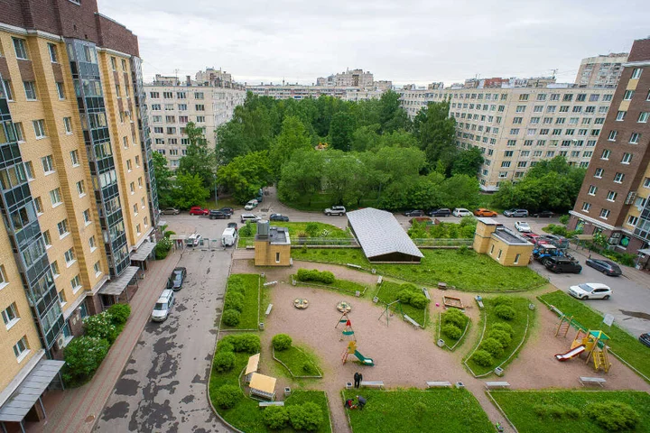 Санкт-Петербург: Уютная 1-комнатная квартира у метро Дыбенко